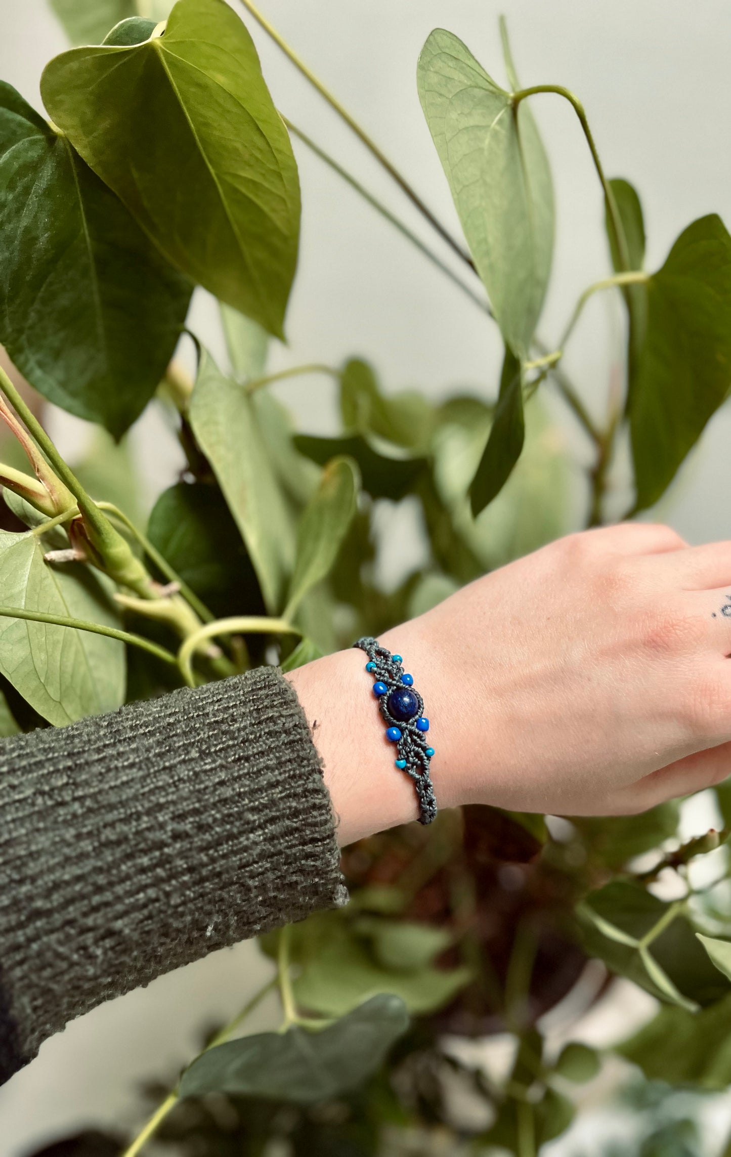 Lapis lazuli crystal bracelet