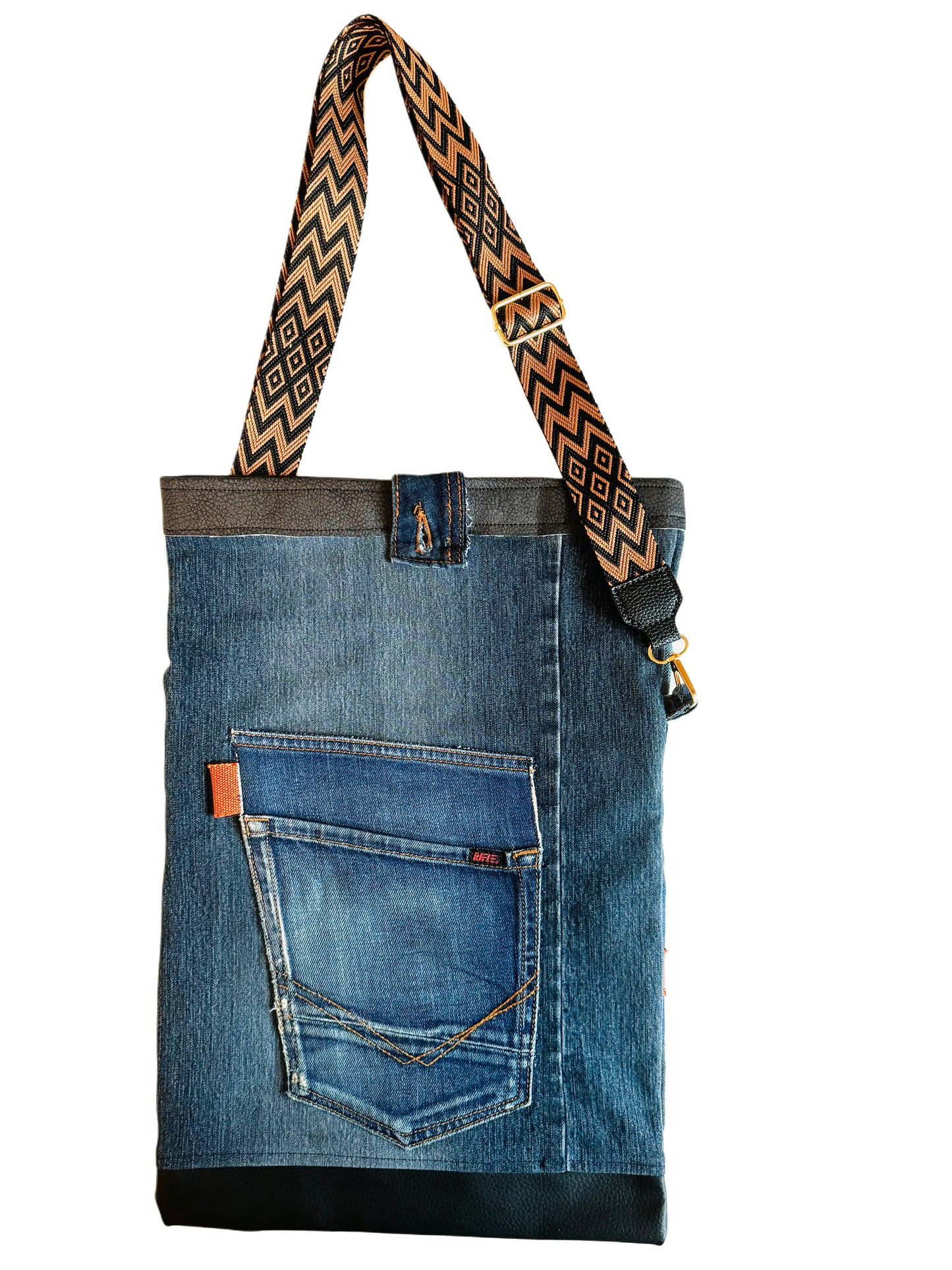 Shoulder bag