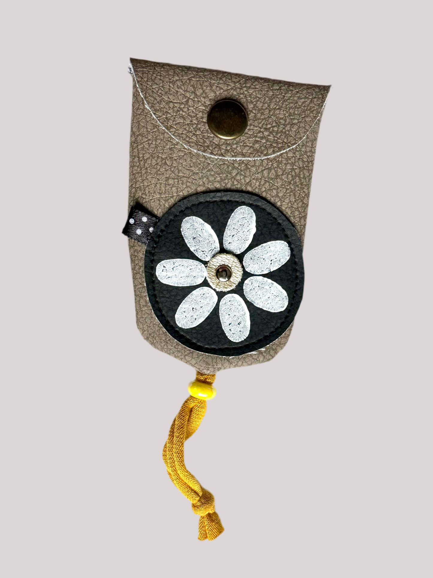 Key pouch