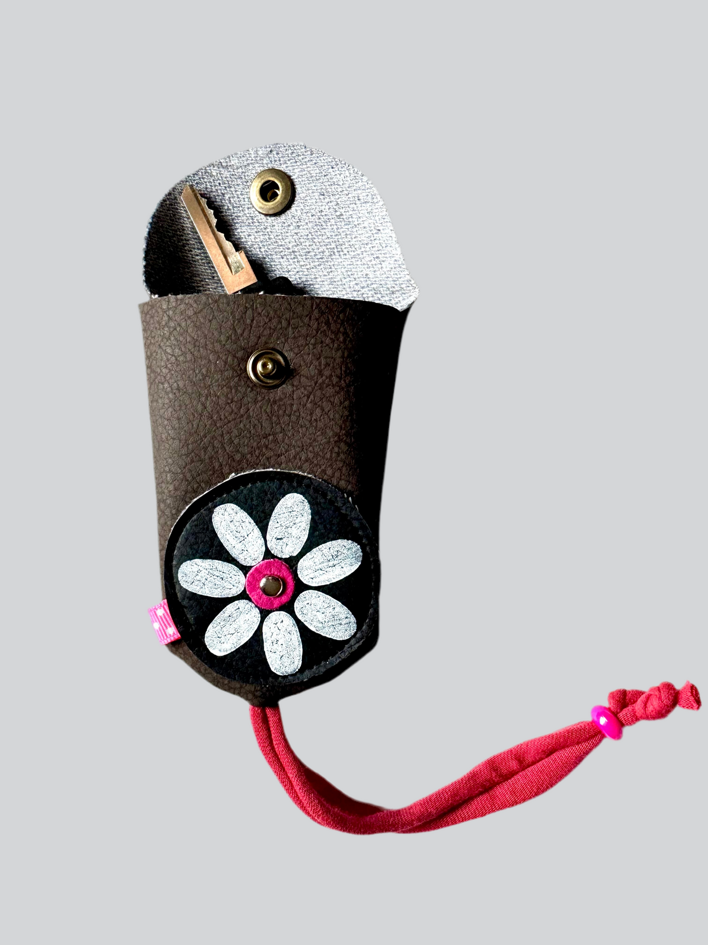 Key pouch