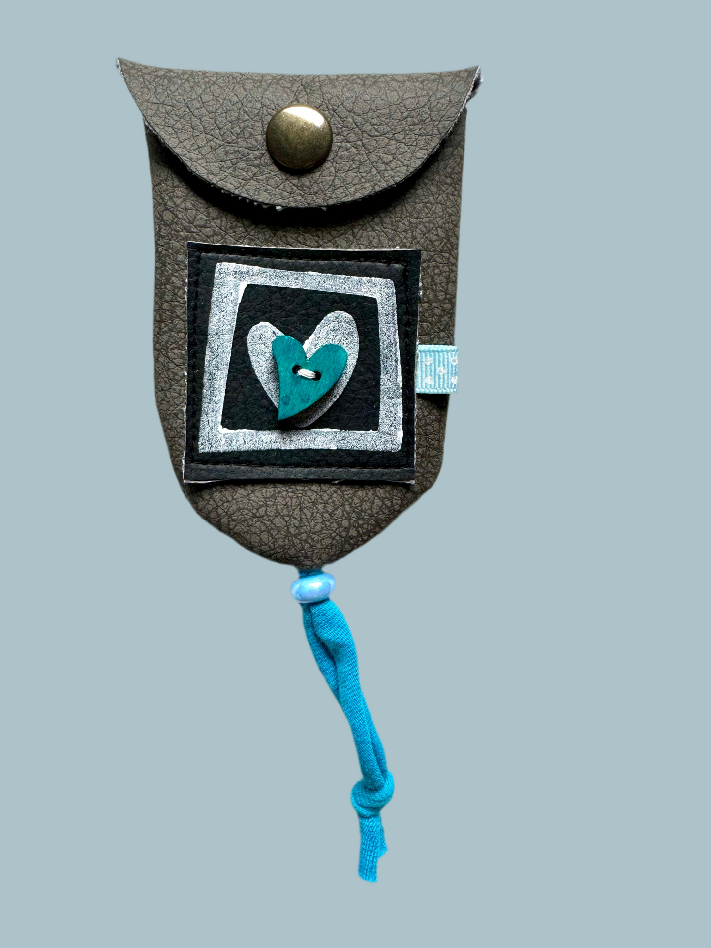 Key pouch