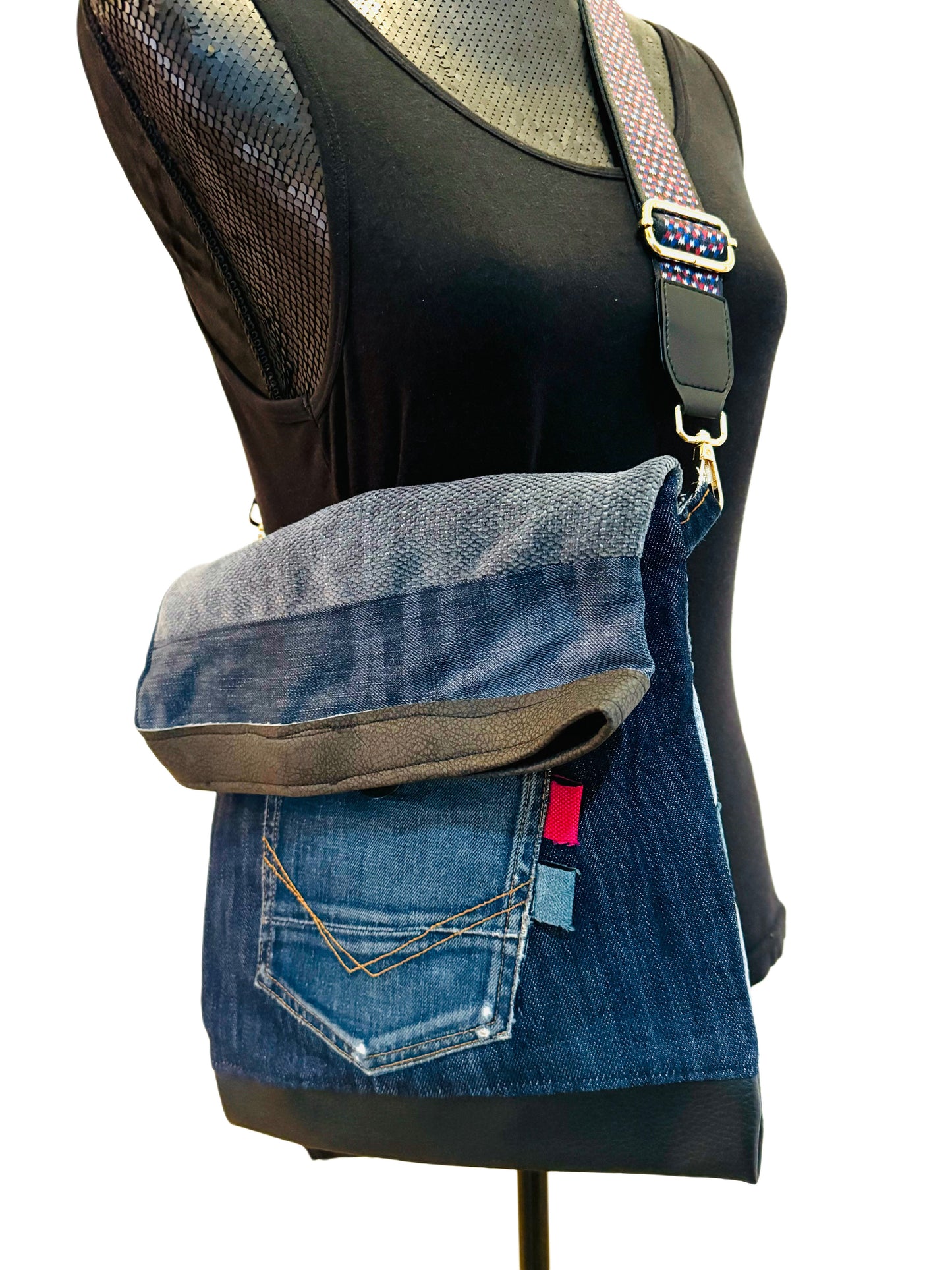 Shoulder bag