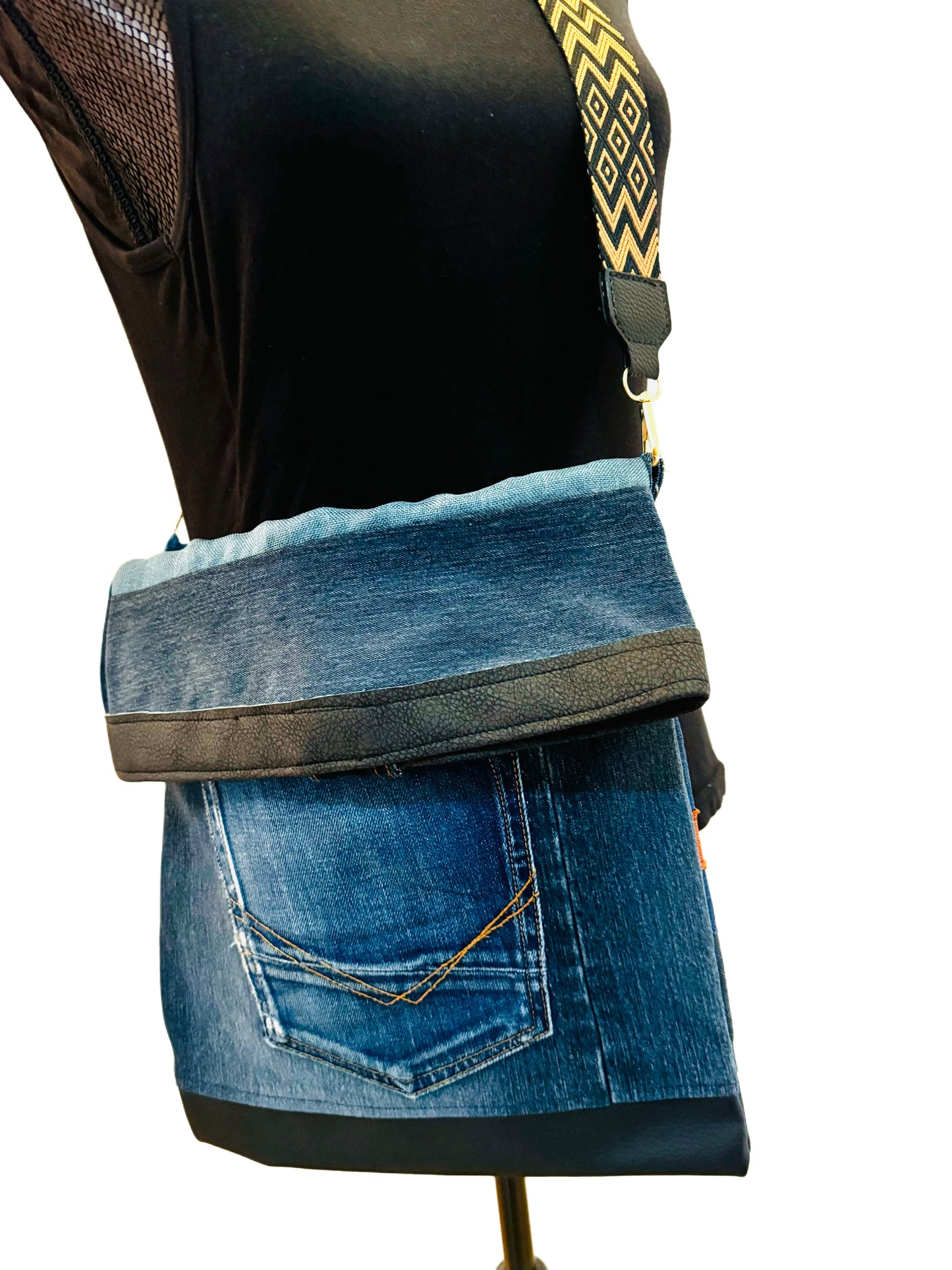 Shoulder bag