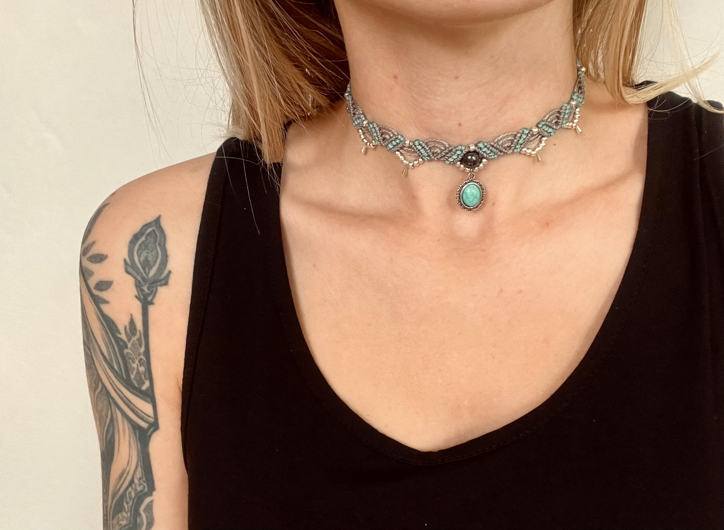 Choker s kristalom Hematit