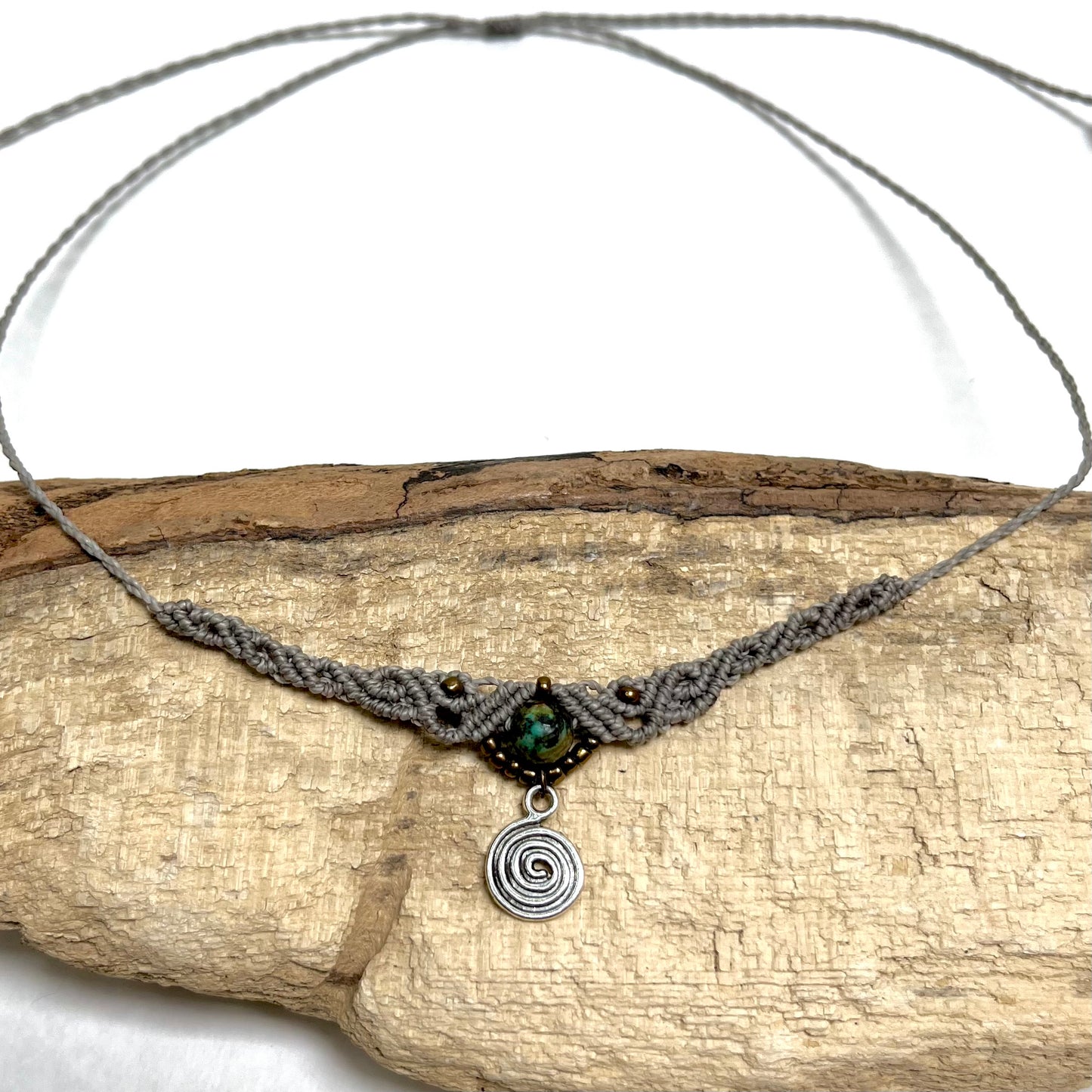 Necklace with crystal African turquoise