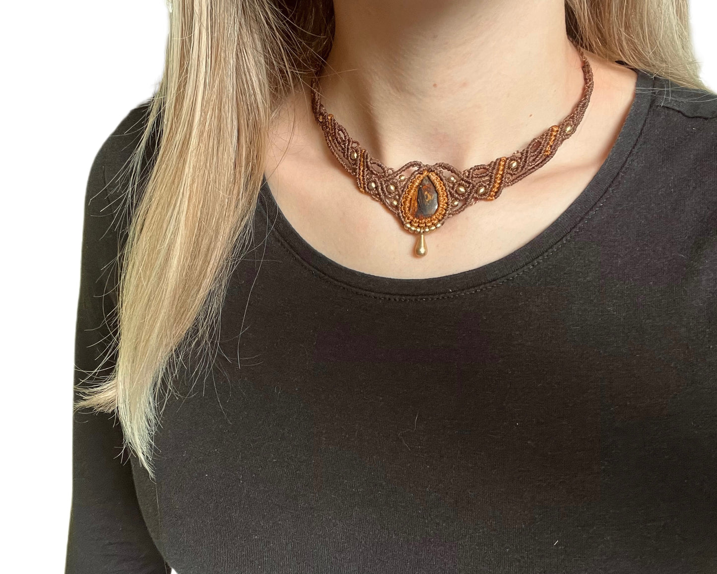 Ogrlica s kristalom Tigrovo železo