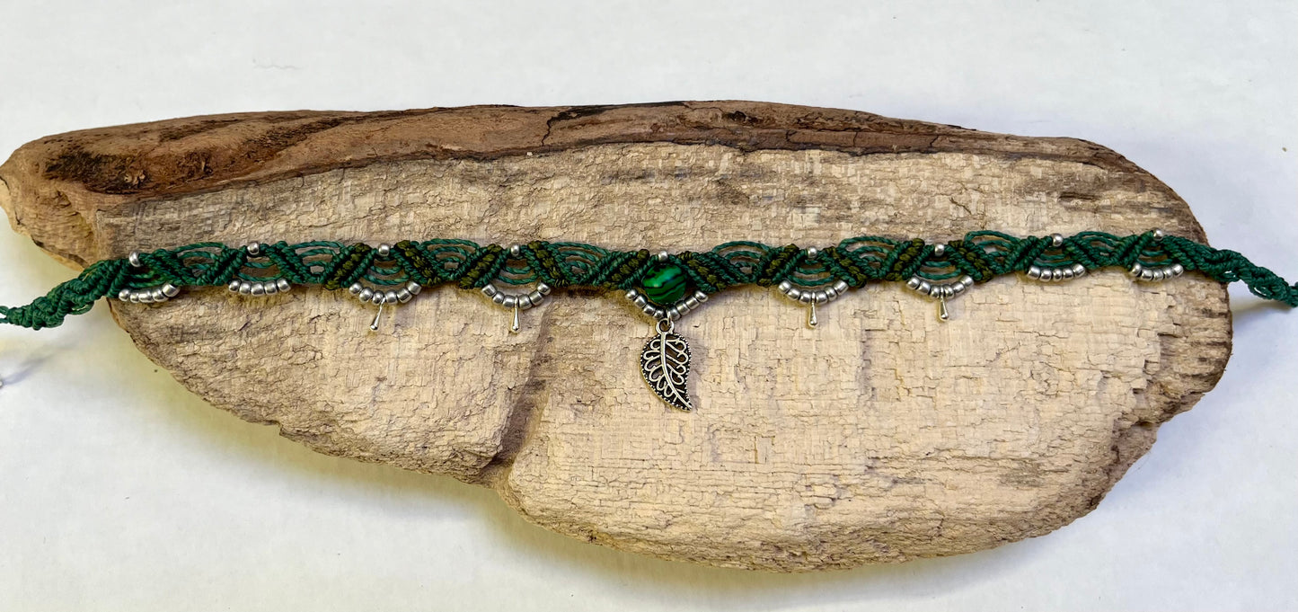 Malachite crystal choker