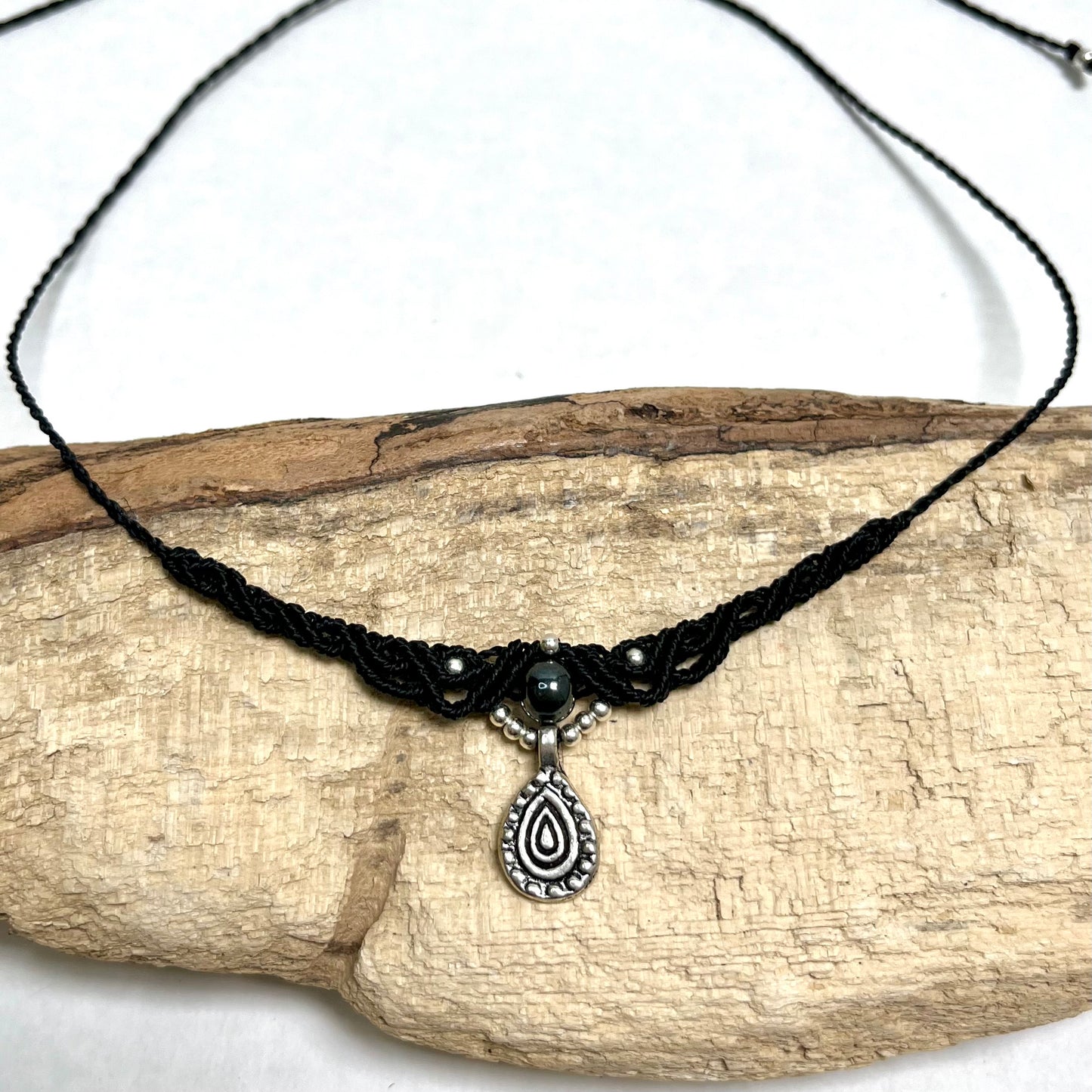 Necklace with Hematite crystal