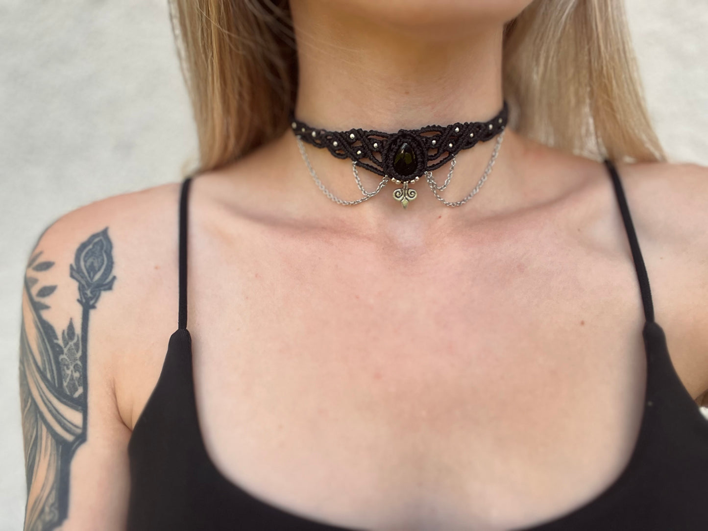 Choker ogrlica s kristalom Oniks