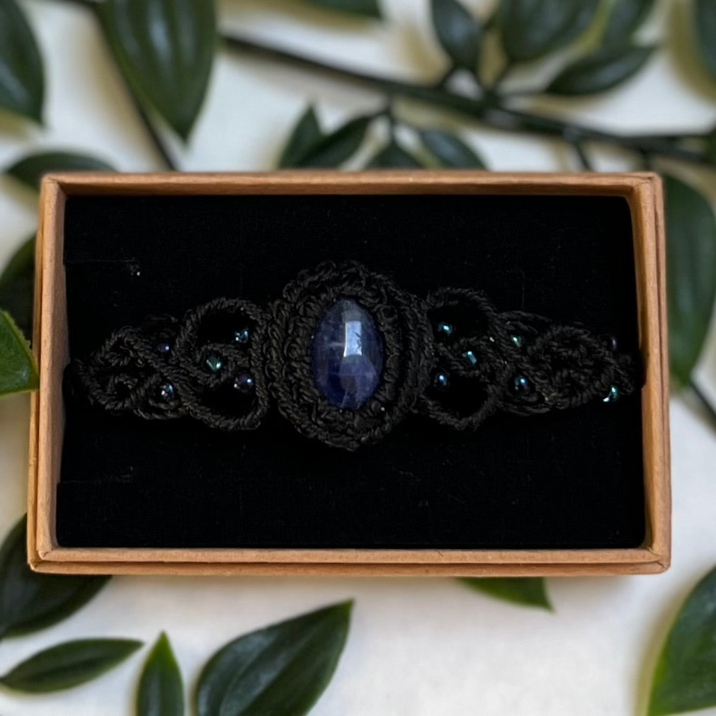 Bracelet with Sodalite crystal