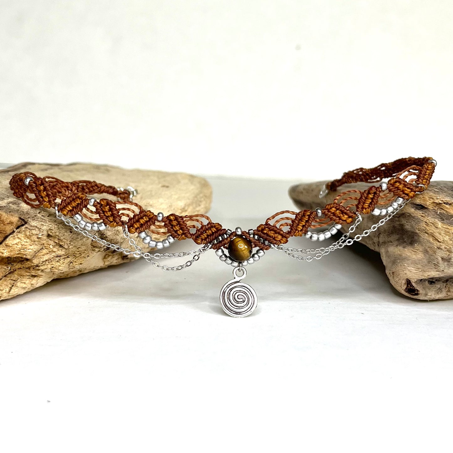 Choker with Tiger's Eye crystal
