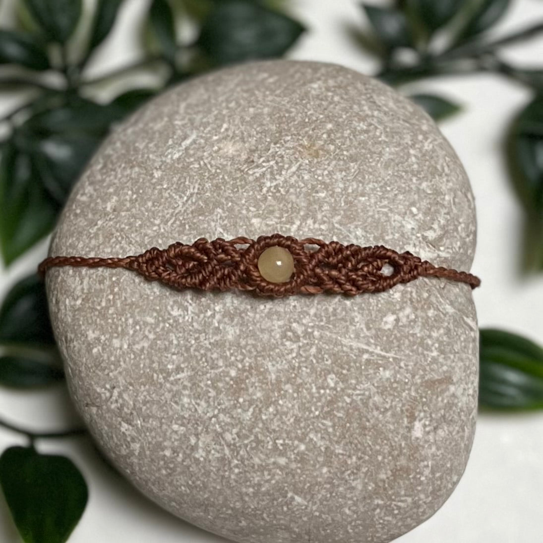 Bracelet with Yellow Aventurine crystal